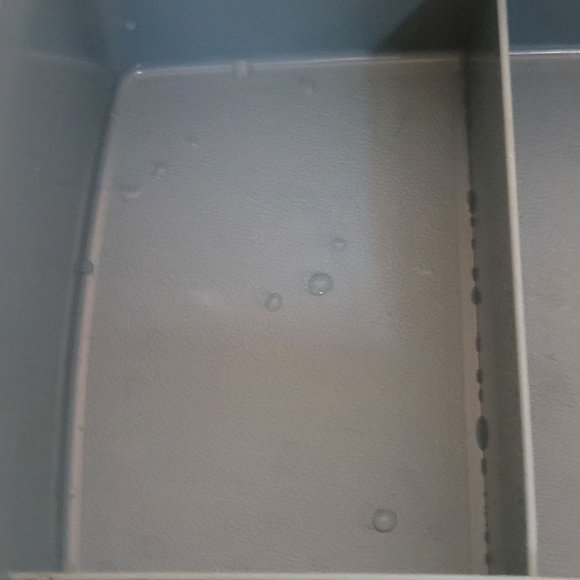 Tupperware Tuppercraft 767 Storage Container Light Blue 2 Piece Missing Tray - Picture 4 of 6